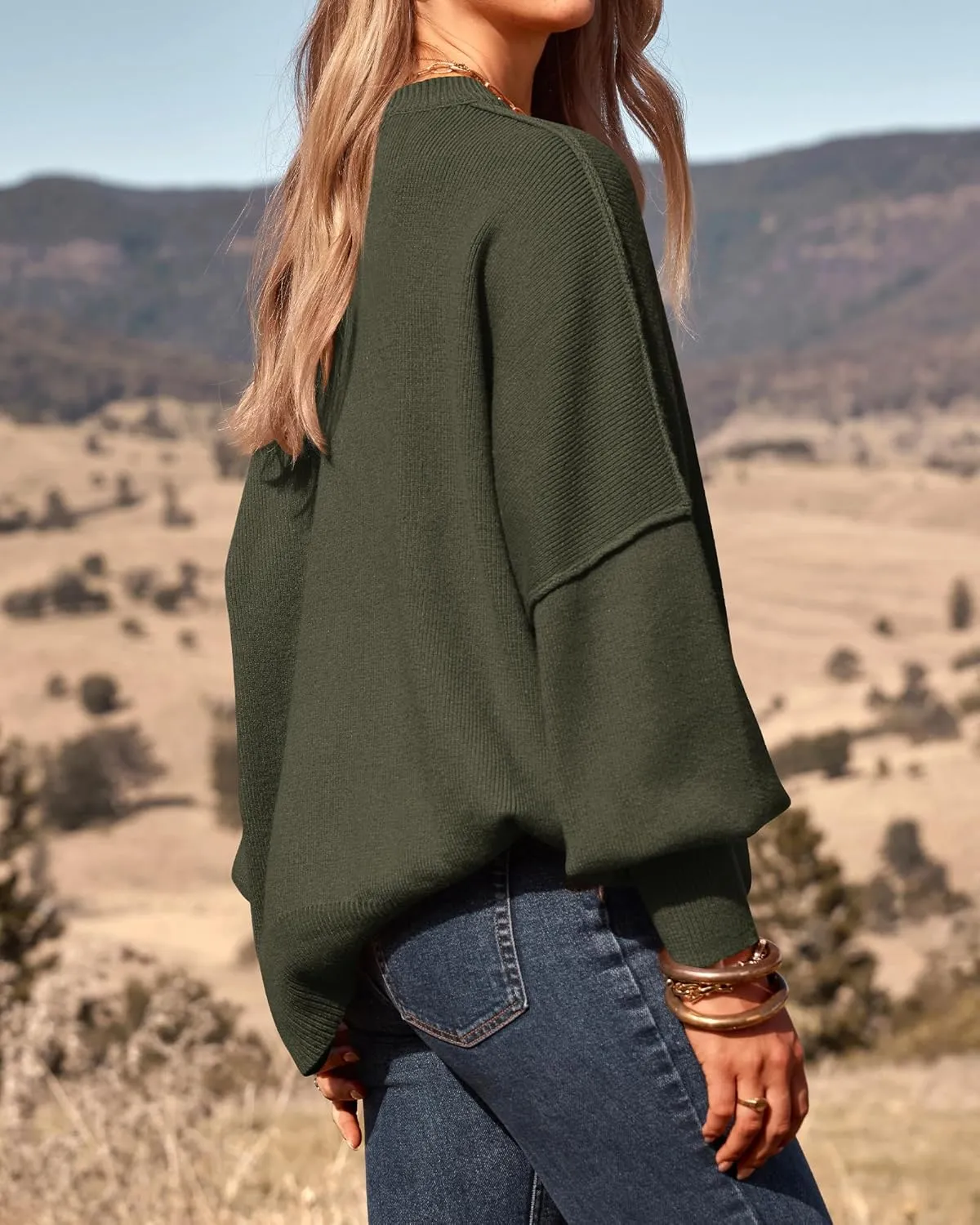 PRETTYGARDEN Women's Oversized Sweater 2025 Casual Fall Outfits Crewneck Long Sleeve Side Slit Chunky Knit Pullover Tops