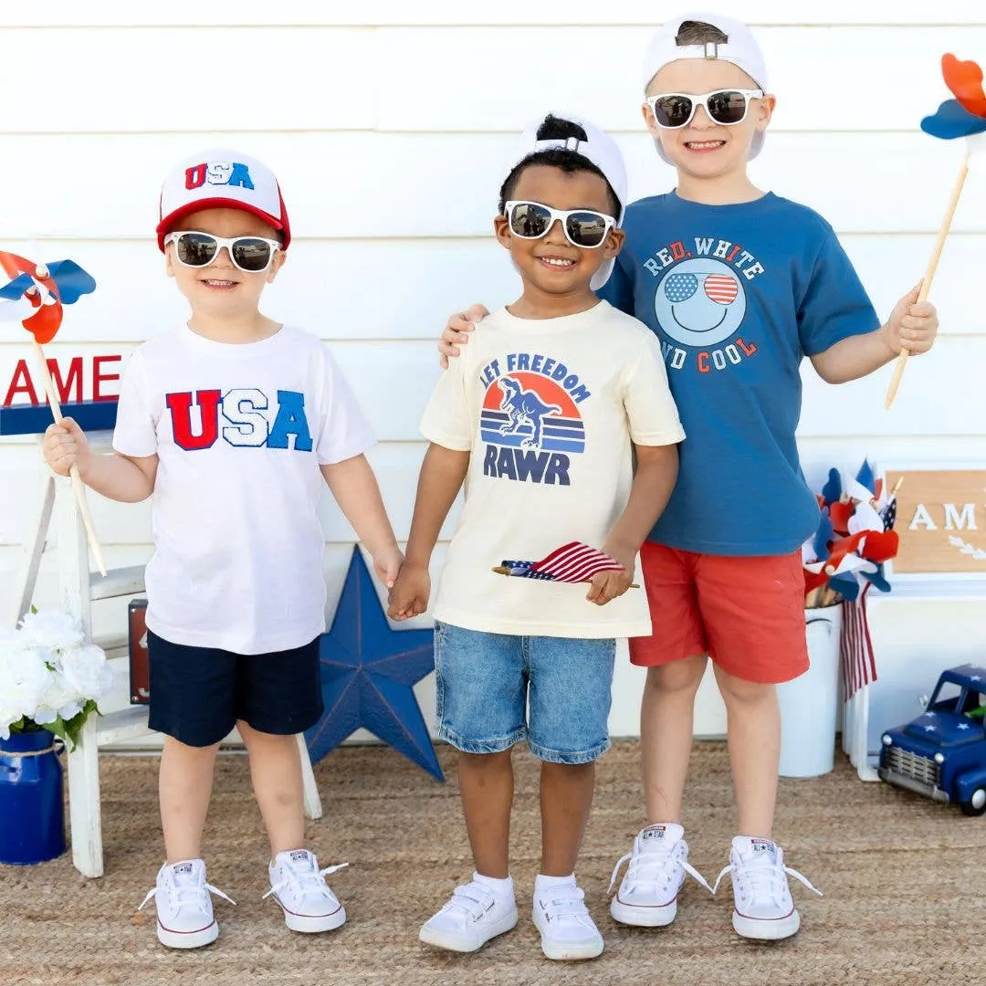 SWE Red, White, and Cool Patriotic Smiley Short Sleeve T-Shirt