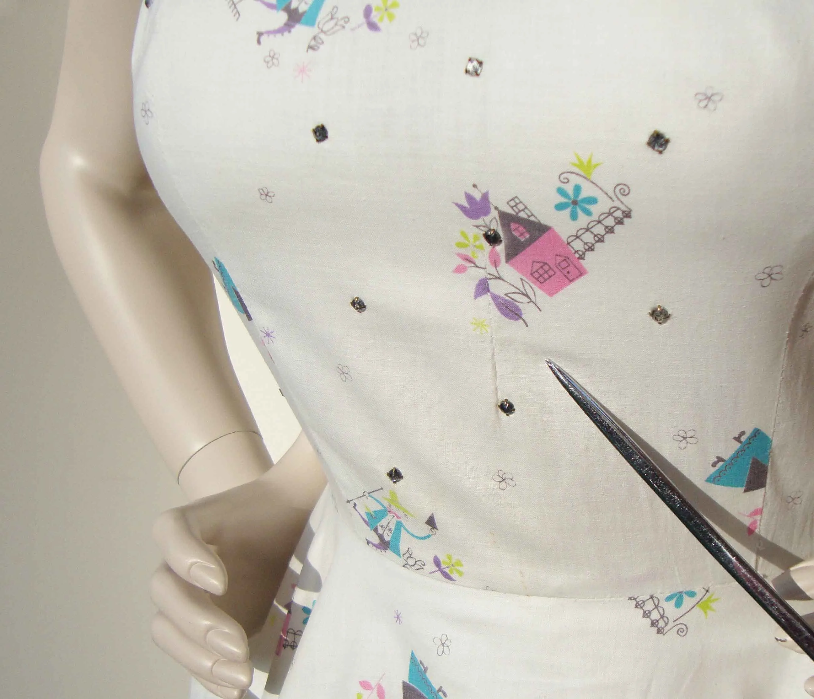 Vintage 50s Dress Novelty Print & Rhinestones Circle Skirt M
