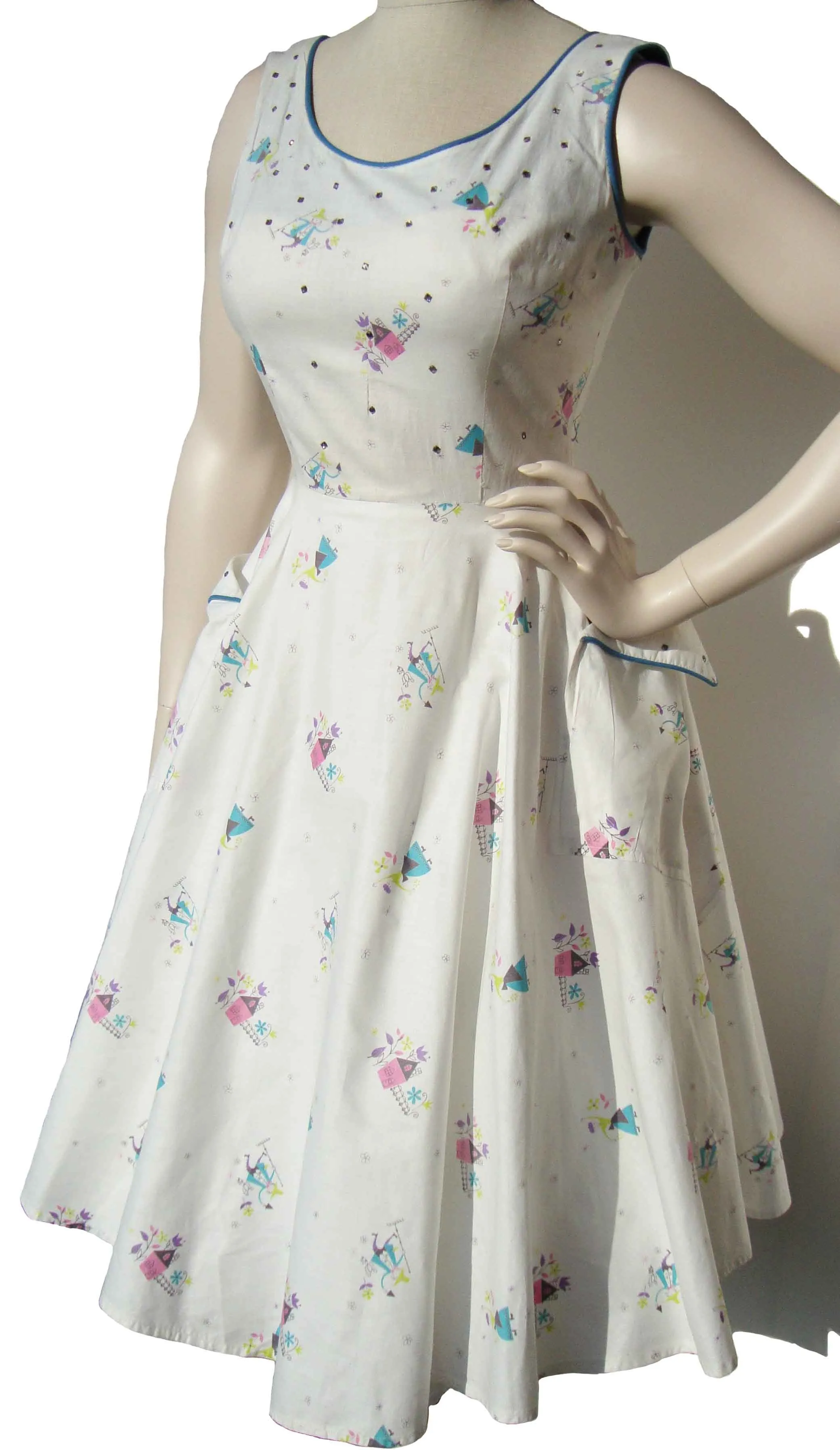 Vintage 50s Dress Novelty Print & Rhinestones Circle Skirt M